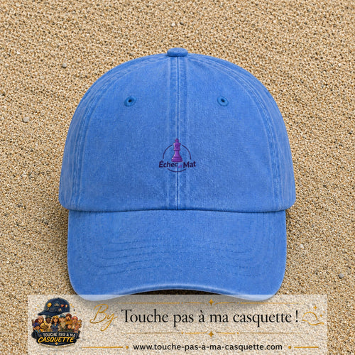Image principale produit134petitBLC - casquette Bleu ciel délavé avec visuel Échec mat couronne 3 cm