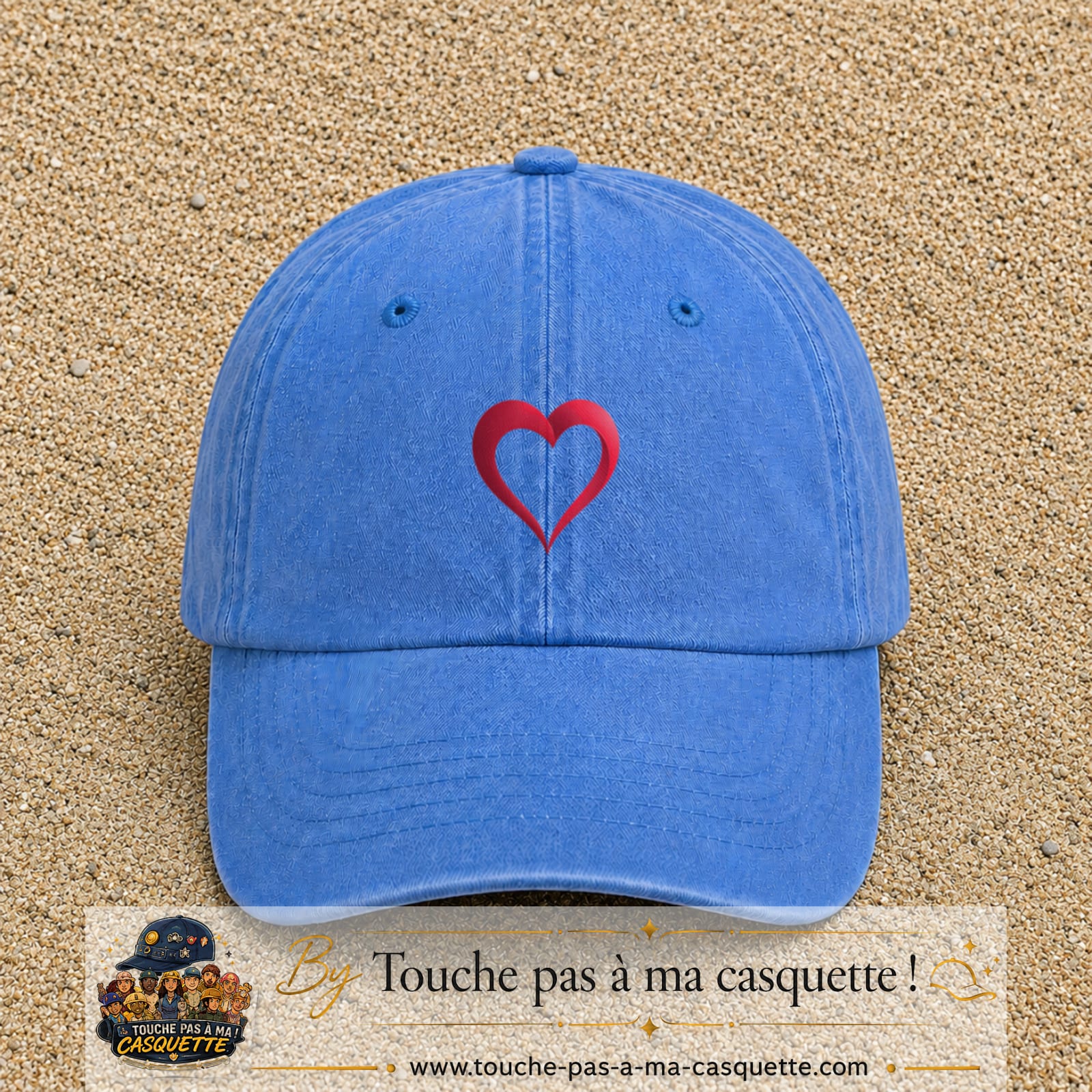 Image principale produit138moyenBLC - casquette Bleu ciel délavé avec visuel Cœur rouge 5 cm