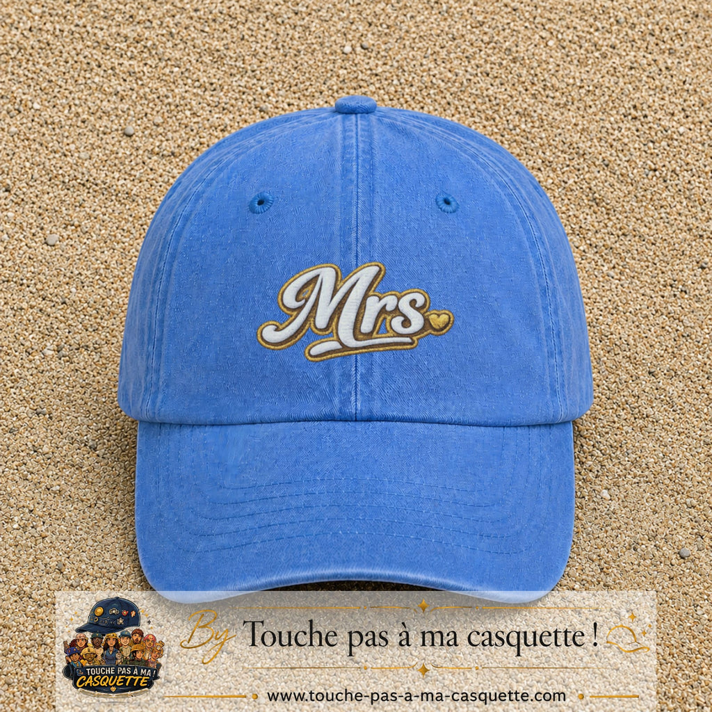 Image principale produit112moyenBLC - casquette Bleu ciel délavé avec visuel Mrs élégante 5 cm
