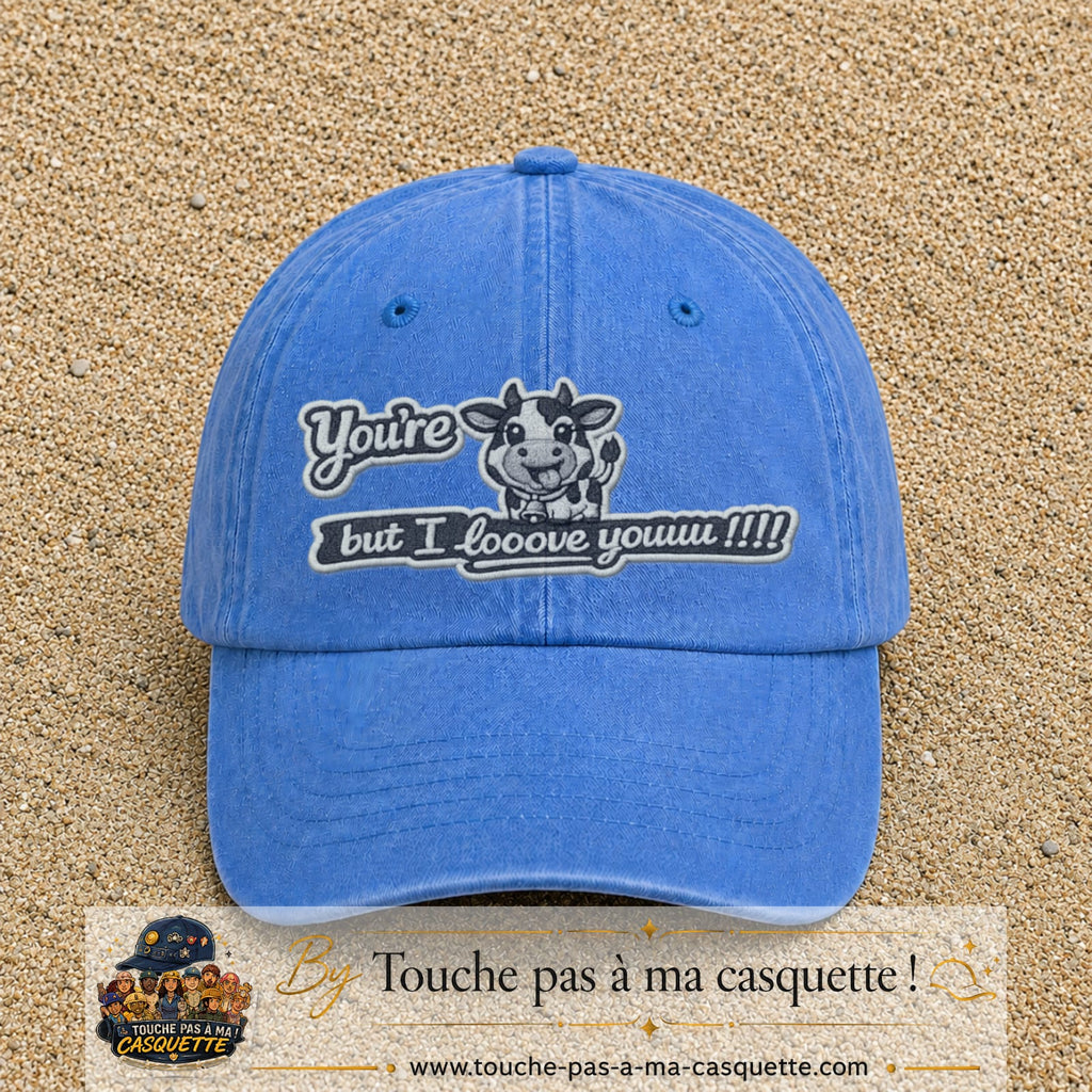 Image principale produit121grosBLC - casquette Bleu ciel délavé avec visuel Vache message anglais 7 cm