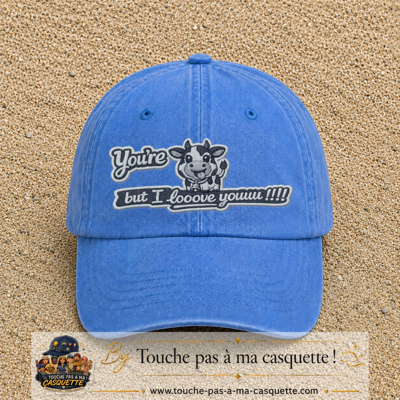 Image principale produit121grosBLC - casquette Bleu ciel délavé avec visuel Vache message anglais 7 cm