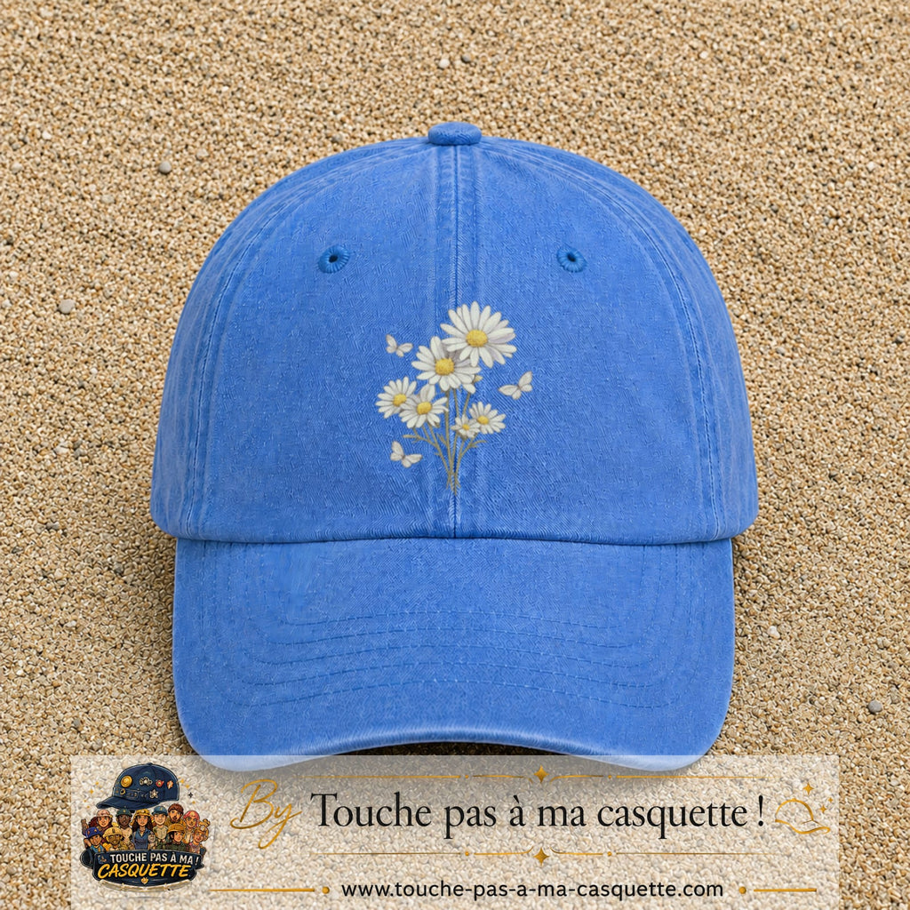 Image principale produit21grosBLC - casquette Bleu ciel délavé avec visuel Bouquet de marguerites 7 cm