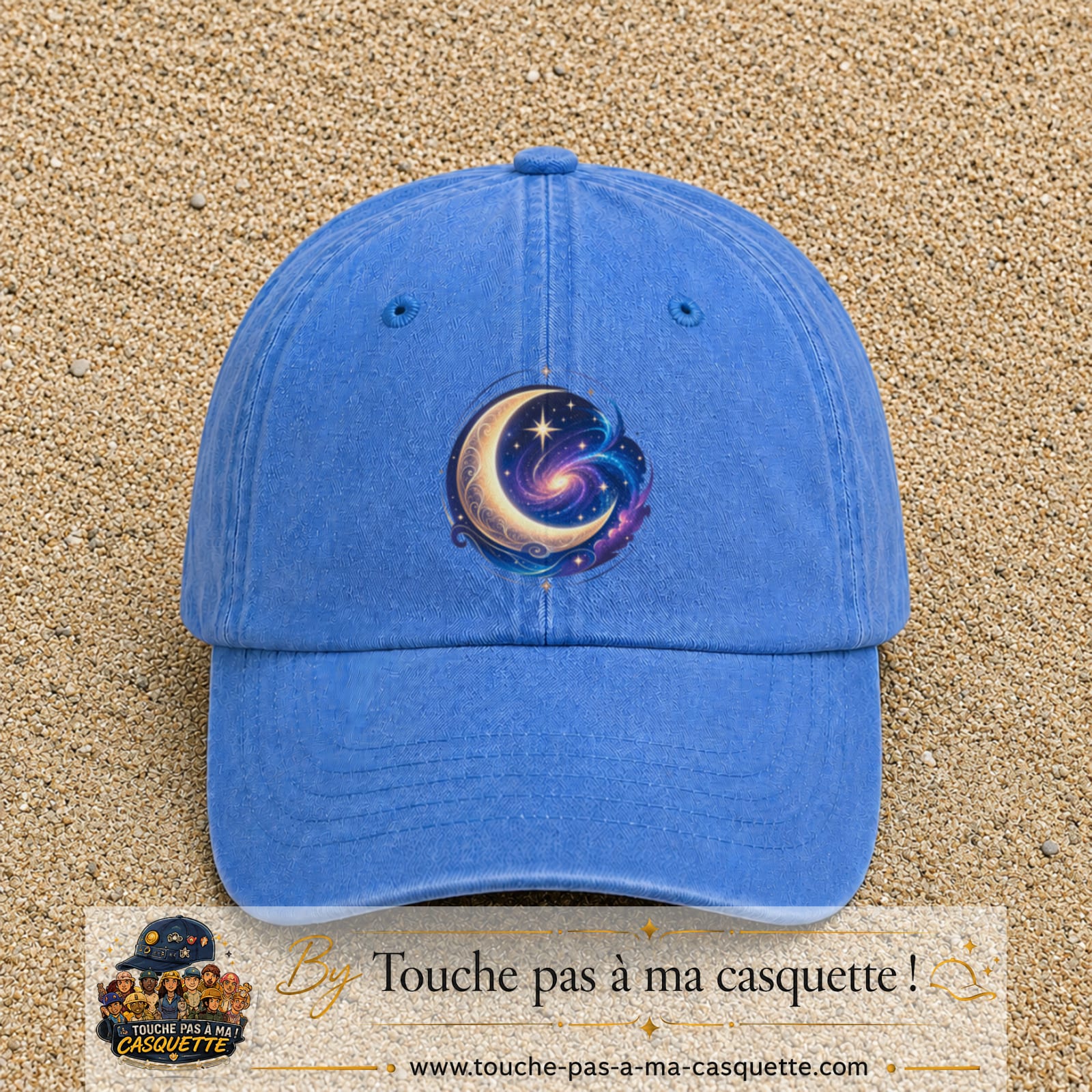 Image principale produit58grosBLC - casquette Bleu ciel délavé avec visuel Galaxie lune 7 cm