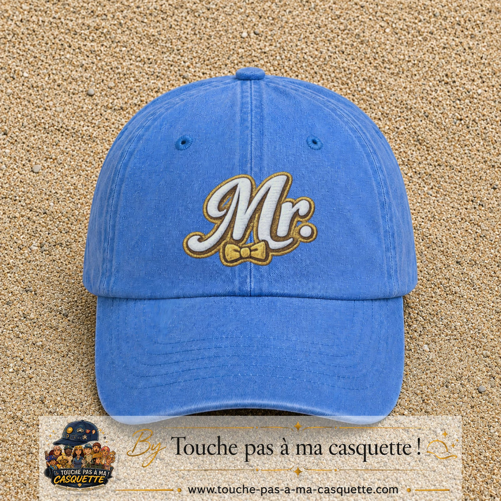 Image principale produit110grosBLC - casquette Bleu ciel délavé avec visuel Mr élégant 7 cm