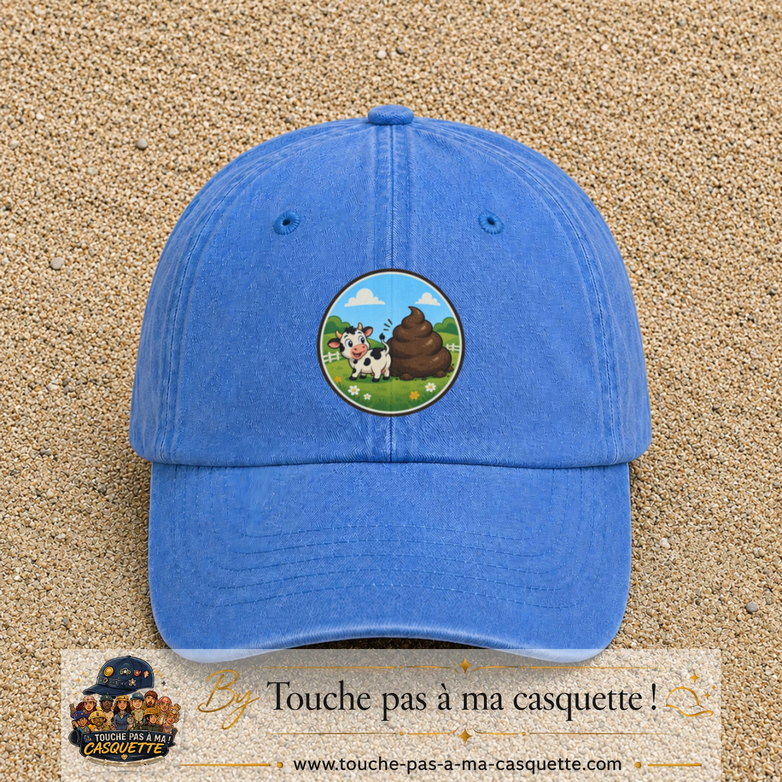 Image principale produit161grosBLC - casquette Bleu ciel délavé avec visuel Vache humour crotte 7 cm
