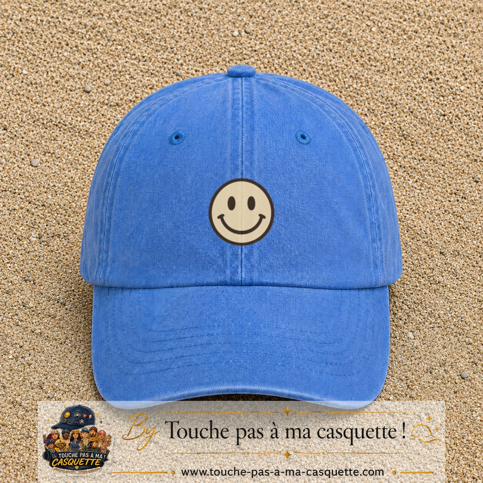 Image principale produit178moyenBLC - casquette Bleu ciel délavé avec visuel Smiley 5 cm