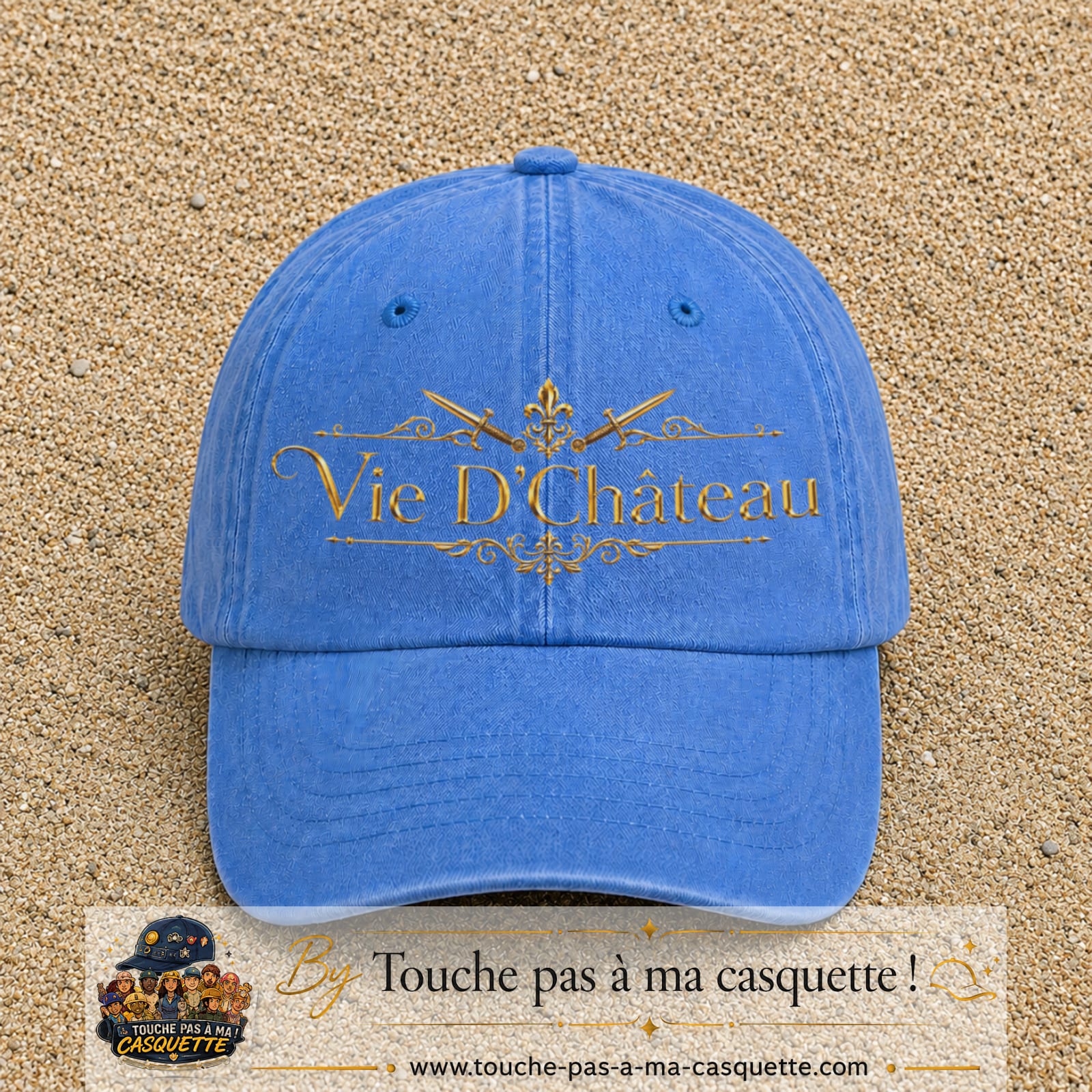 Image principale produit53grosBLC - casquette Bleu ciel délavé avec visuel Vie de Château 7 cm