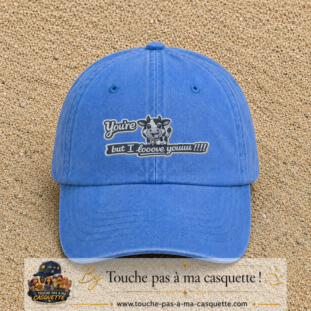 Image principale produit121moyenBLC - casquette Bleu ciel délavé avec visuel Vache message anglais 5 cm