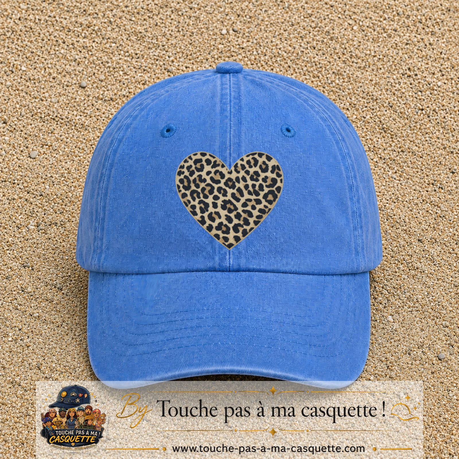 Image principale produit18grosBLC - casquette Bleu ciel délavé avec visuel Cœur léopard 7 cm