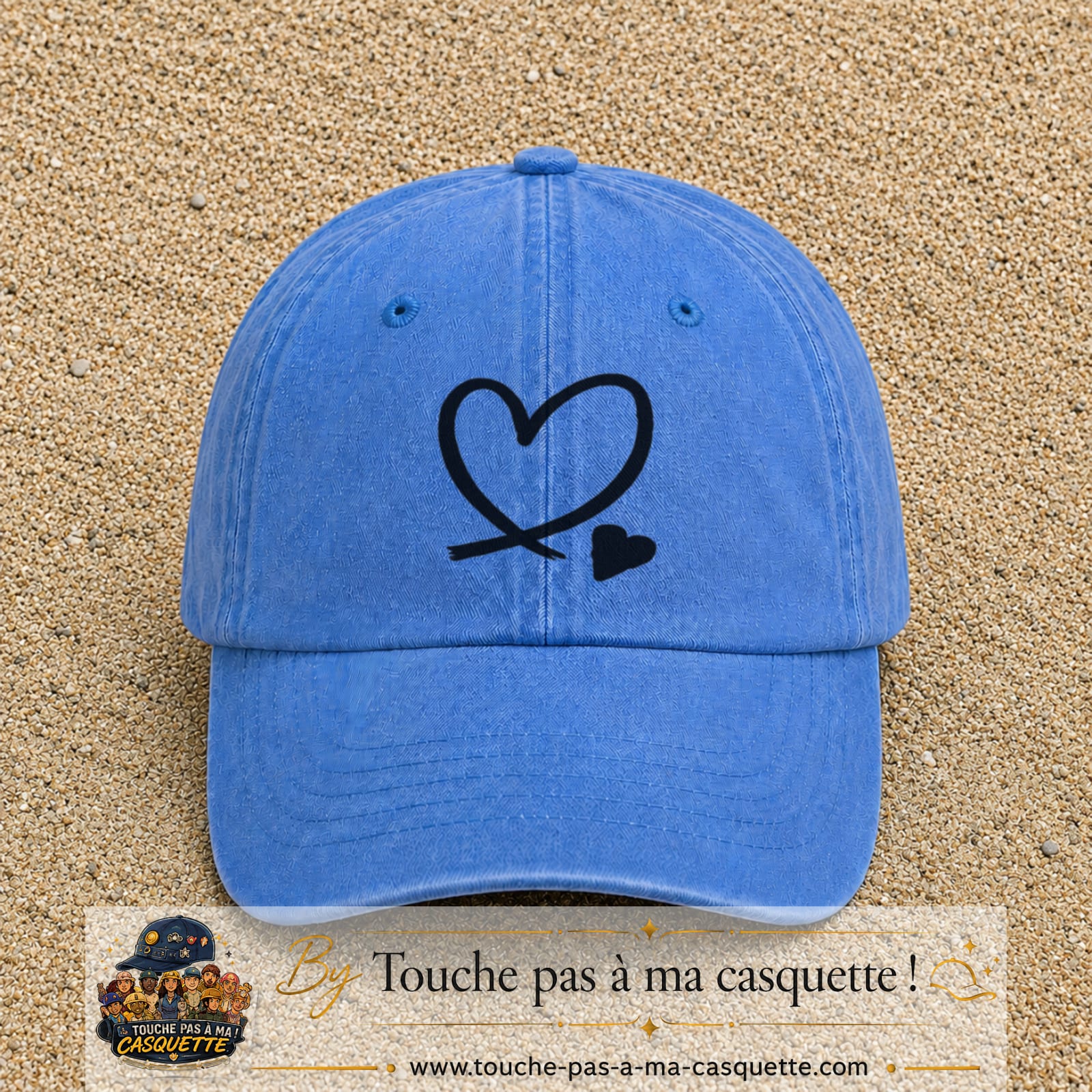 Casquette baseball Bleu ciel délavé 100% coton avec visuel Cœur noir dessiné 7 cm - image produit principale