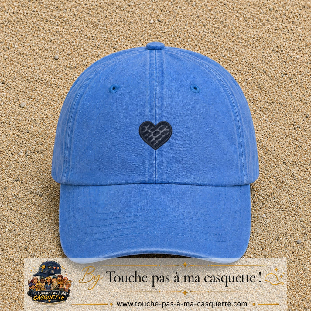 Casquette Bleu ciel délavé motif Cœur félin 3 cm - vue principale
