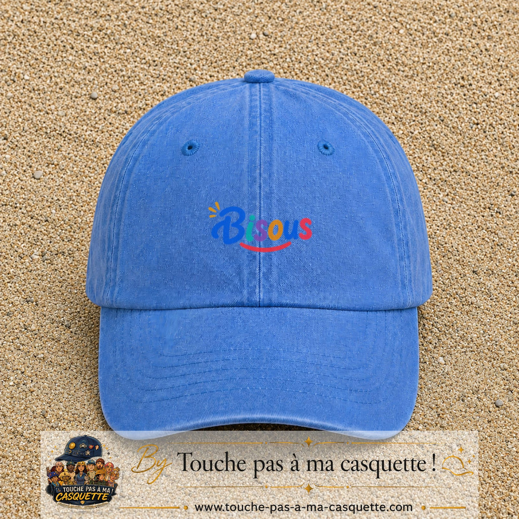 Casquette baseball Bleu ciel délavé 100% coton avec visuel Bisous coloré 3 cm - image produit principale