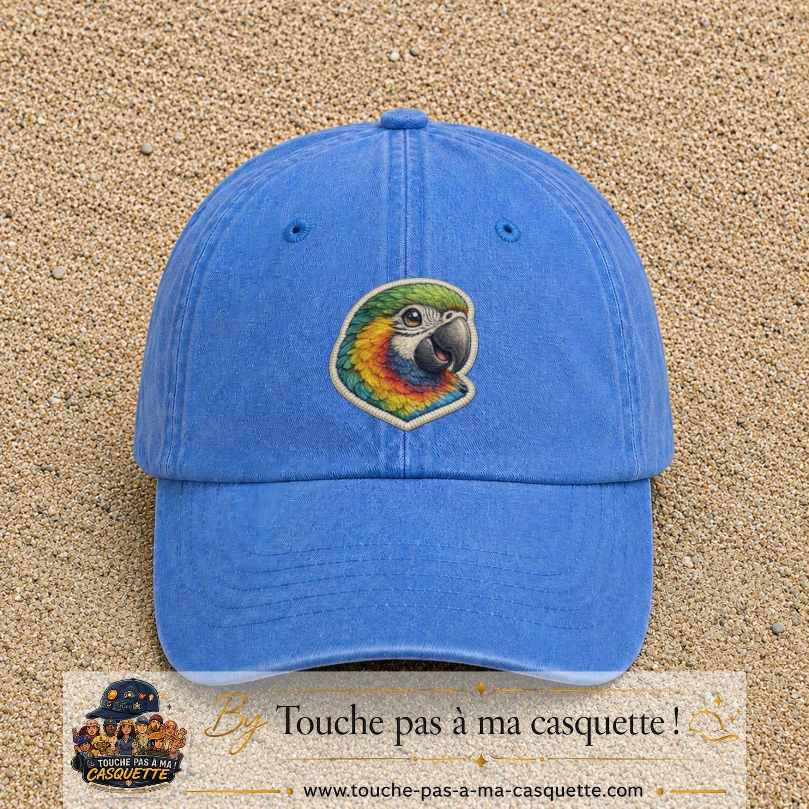Casquette Bleu ciel délavé motif Perroquet tropical 7 cm - vue principale