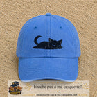 Casquette baseball Bleu ciel délavé 100% coton avec visuel Chat noir couché 5 cm - image produit principale