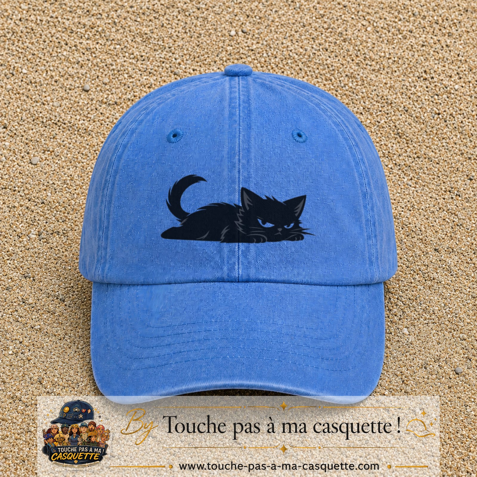 Casquette baseball Bleu ciel délavé 100% coton avec visuel Chat noir couché 5 cm - image produit principale