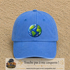 Casquette baseball Bleu ciel délavé 100% coton avec visuel Planète Terre cartoon 7 cm - image produit principale