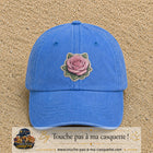 Casquette Bleu ciel délavé motif Rose tendre 7 cm - vue principale