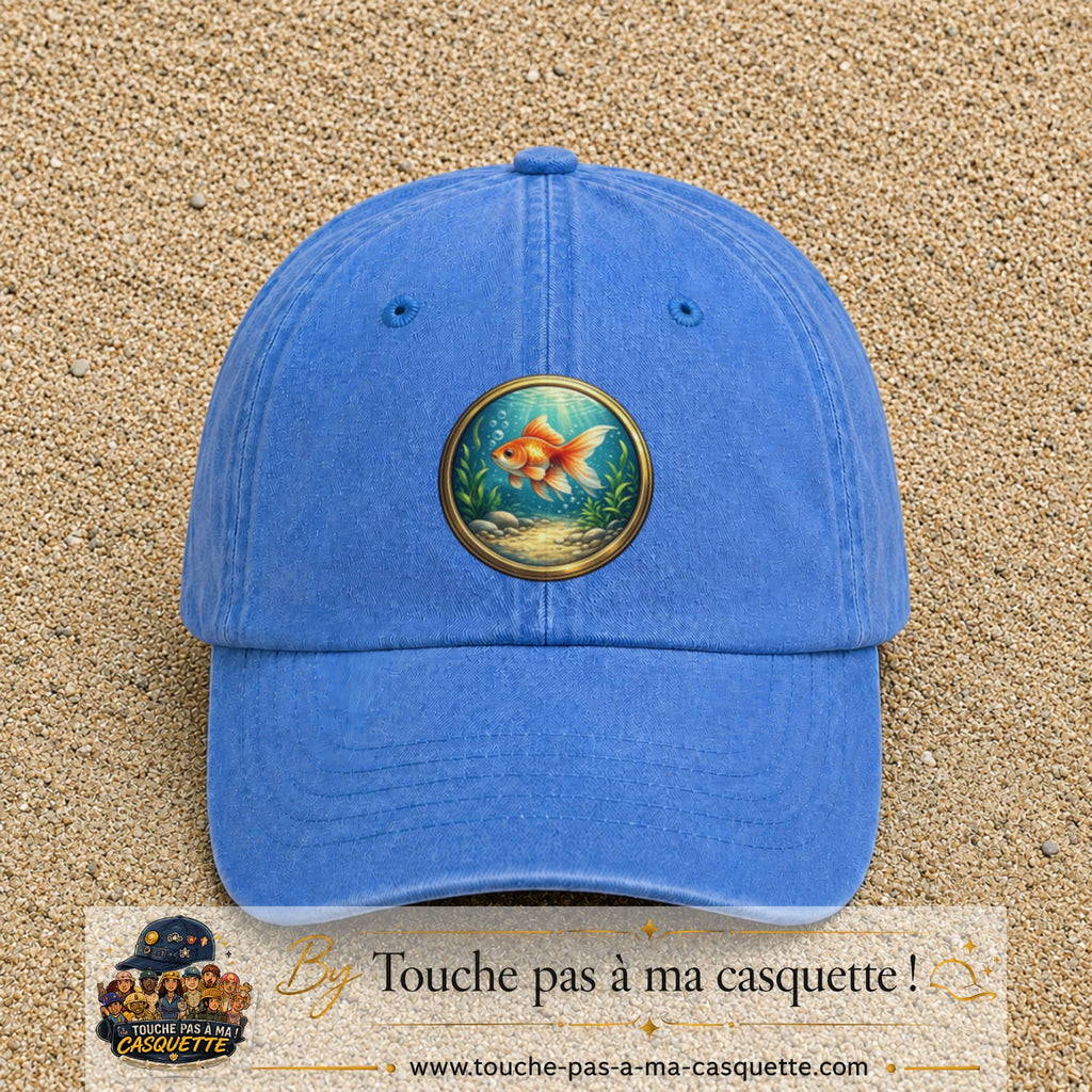 Casquette baseball Bleu ciel délavé 100% coton avec visuel Poisson rouge sous l’eau 7 cm - image produit principale