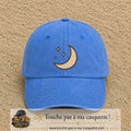 Casquette Bleu ciel délavé 100% coton avec motif Lune et étoiles bohèmes 7 cm - image principale