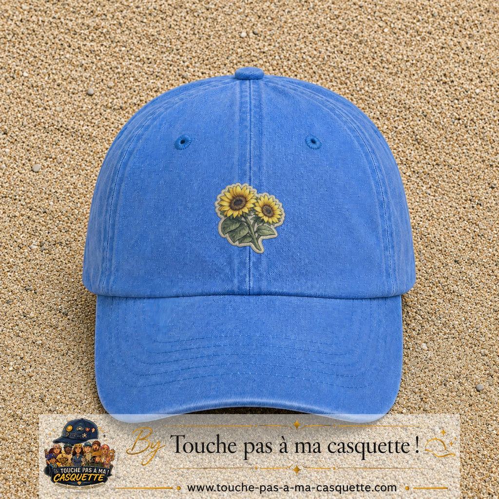 Casquette Bleu ciel délavé motif Duo de tournesols 5 cm - vue principale