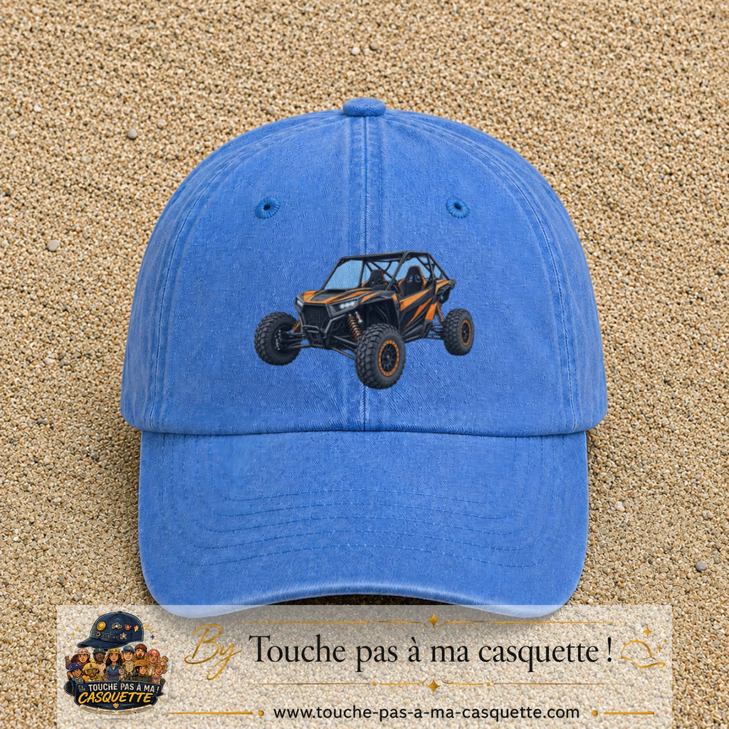 Casquette Bleu ciel délavé 100% coton avec motif Buggy tout-terrain orange 7 cm - image principale