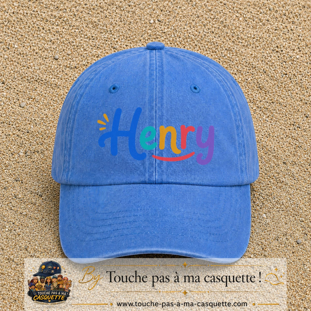 Casquette baseball Bleu ciel délavé 100% coton avec visuel Prénom Henry coloré 7 cm - image produit principale