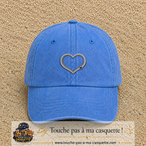Casquette Bleu ciel délavé motif Cœur contour minimal 5 cm - vue principale