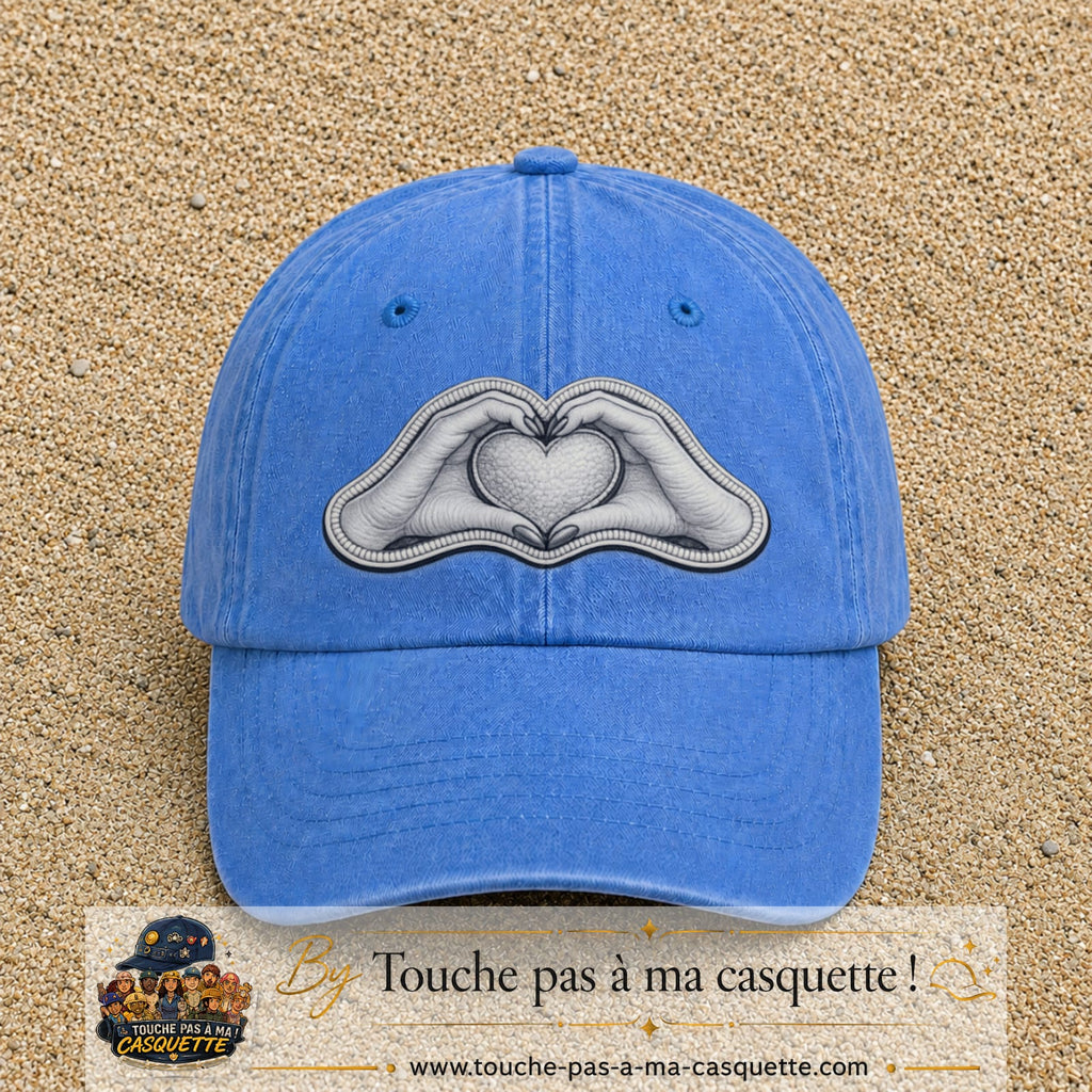 Casquette Bleu ciel délavé motif Mains formant un cœur 7 cm - vue principale