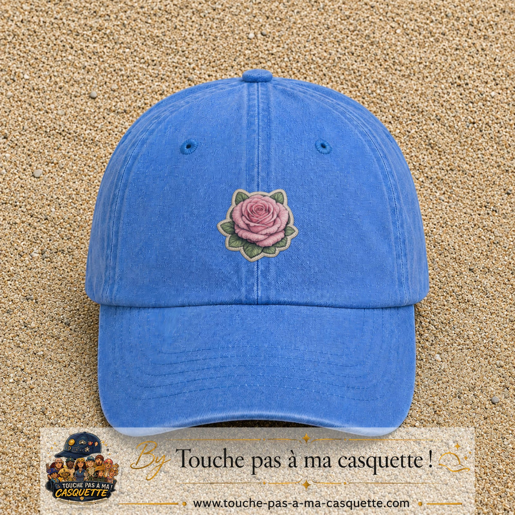 Casquette Bleu ciel délavé motif Rose tendre 5 cm - vue principale