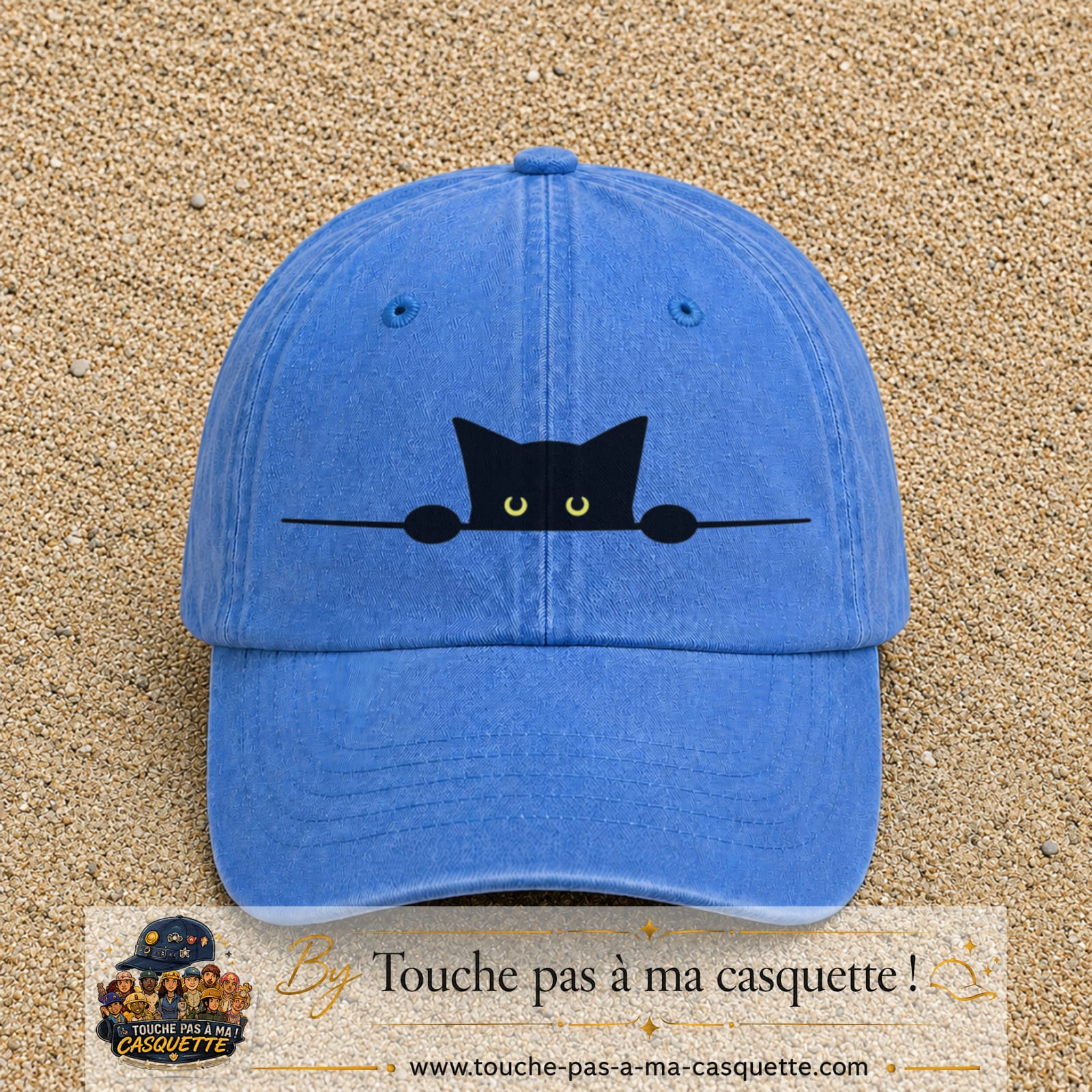 Casquette baseball Bleu ciel délavé 100% coton avec visuel Chat noir curieux 7 cm - image produit principale