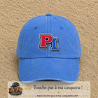 Casquette Bleu ciel délavé 100% coton avec motif Initiales PI rouge et bleu 7 cm - image principale