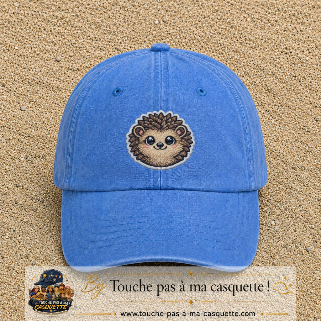 Casquette Bleu ciel délavé motif Hérisson kawaii 7 cm - vue principale