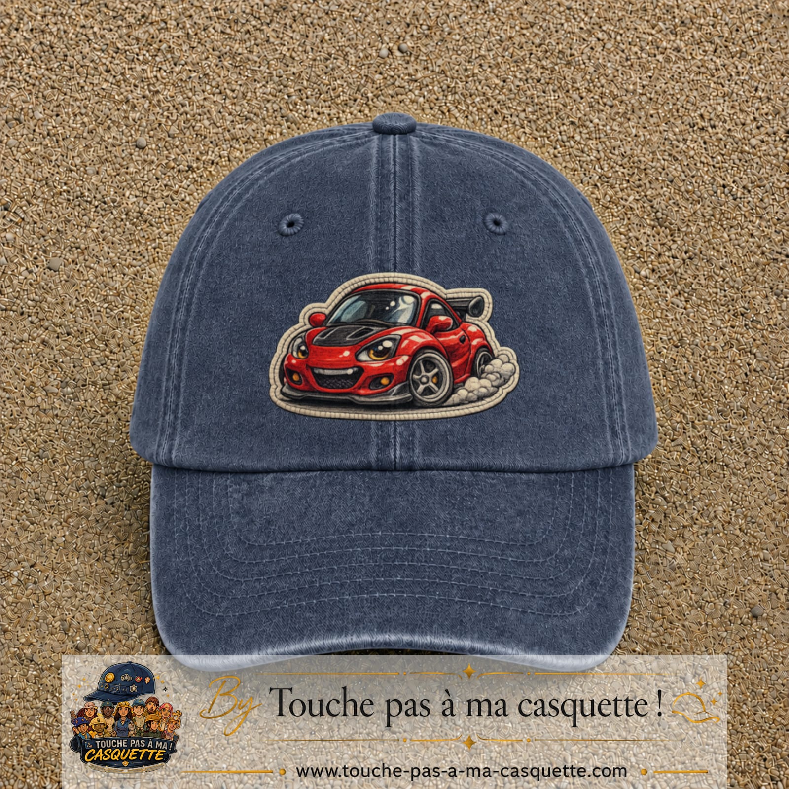 Image principale produit93grosBM - casquette Bleu marine délavé avec visuel Voiture rouge 7 cm