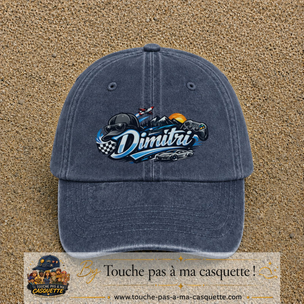 Casquette Bleu marine délavé avec motif Prénom Dimitri univers vitesse en 7 cm – vue principale