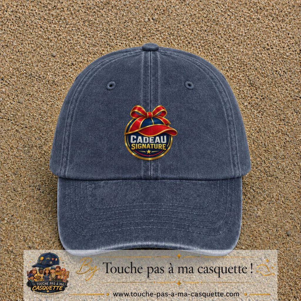 Casquette Bleu marine délavé avec motif Cadeau Signature avec casquette en 7 cm – vue principale