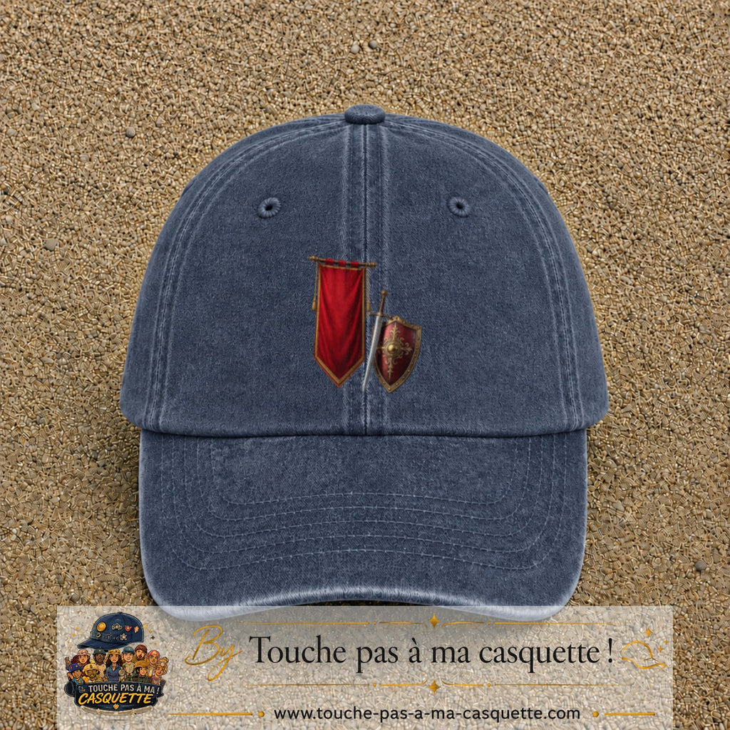 Image principale casquette Bleu marine délavé avec motif Bouclier médiéval 7 cm