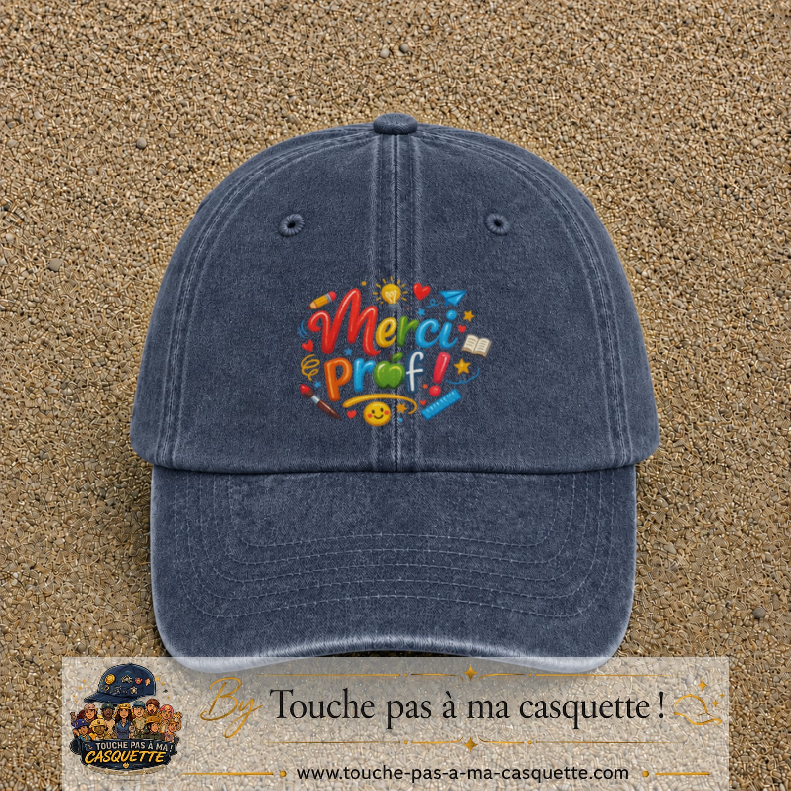 Casquette Bleu marine délavé avec motif Merci Prof coloré en 7 cm – vue principale