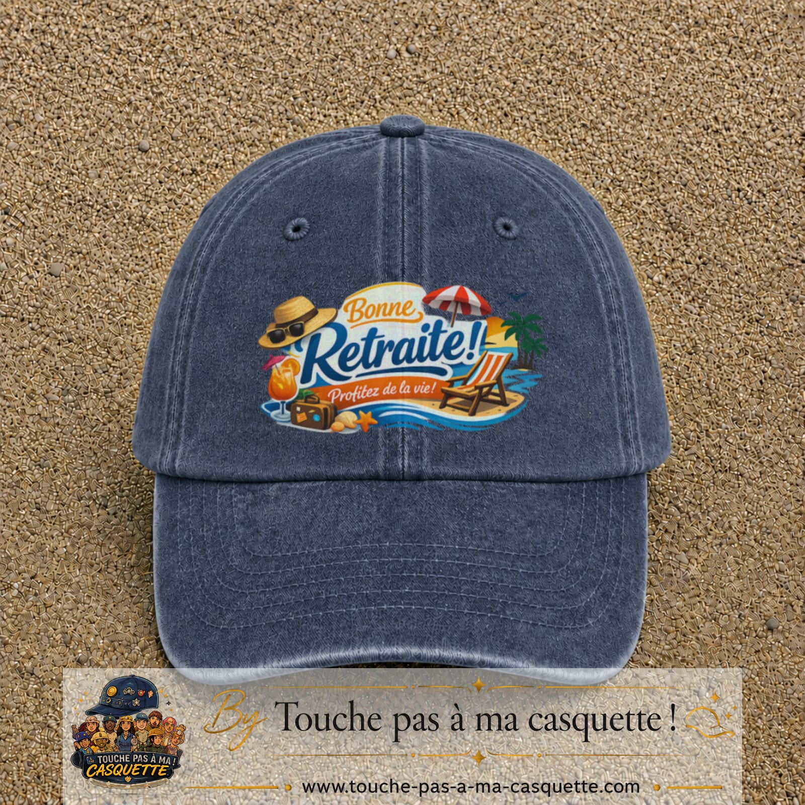 Casquette Bleu marine délavé avec motif Bonne retraite au bord de la mer en 7 cm – vue principale