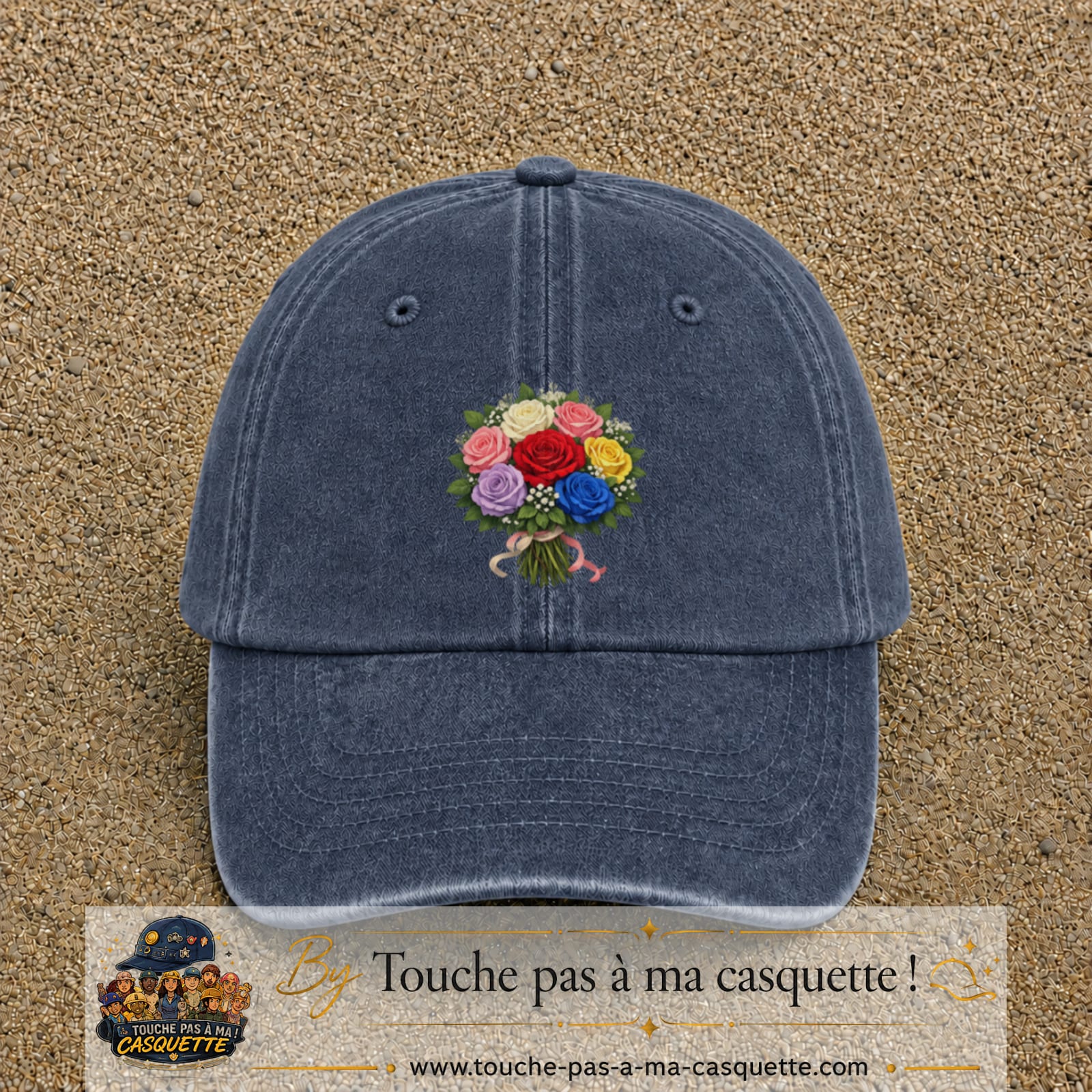Casquette Bleu marine délavé avec motif Bouquet de roses multicolores en 7 cm – vue principale