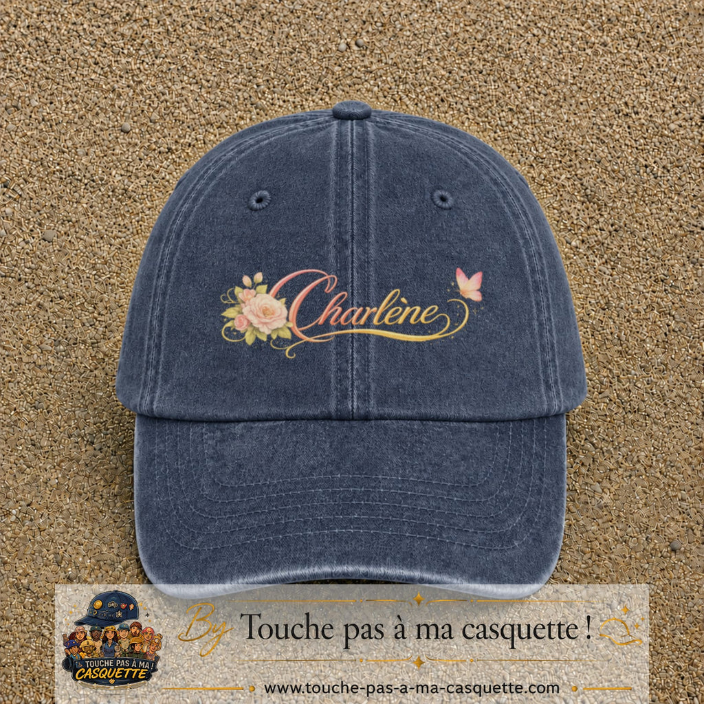 Casquette Bleu marine délavé avec motif Prénom Charlène fleuri en 5 cm – vue principale