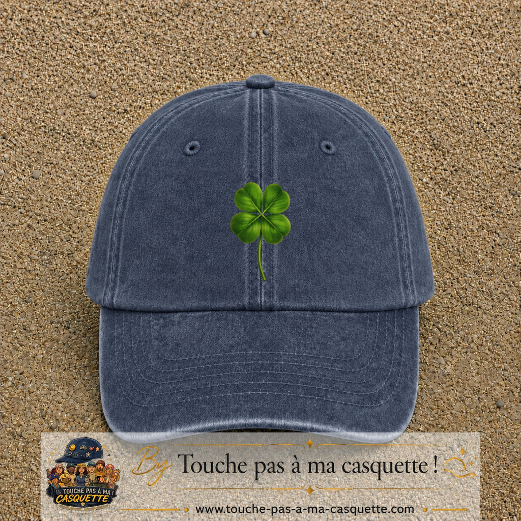Casquette Bleu marine délavé motif Trèfle porte-bonheur logo 7 cm