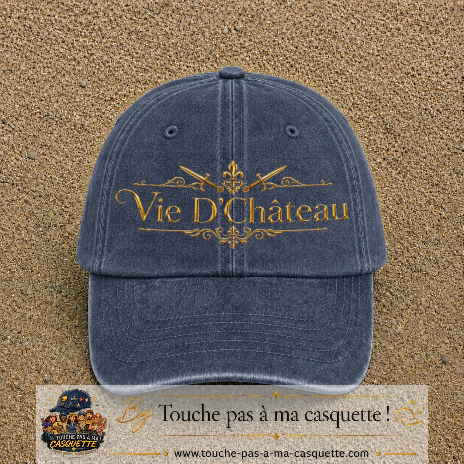 Image principale produit53grosBM - casquette Bleu marine délavé avec visuel Vie de Château 7 cm