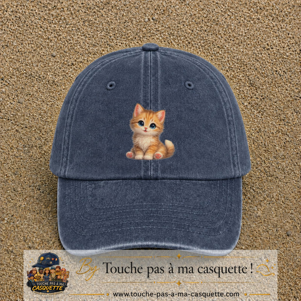Image principale produit83grosBM - casquette Bleu marine délavé avec visuel Chaton roux 7 cm