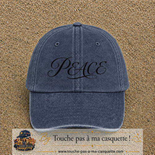 Image principale produit132moyenBM - casquette Bleu marine délavé avec visuel Peace calligraphie 5 cm