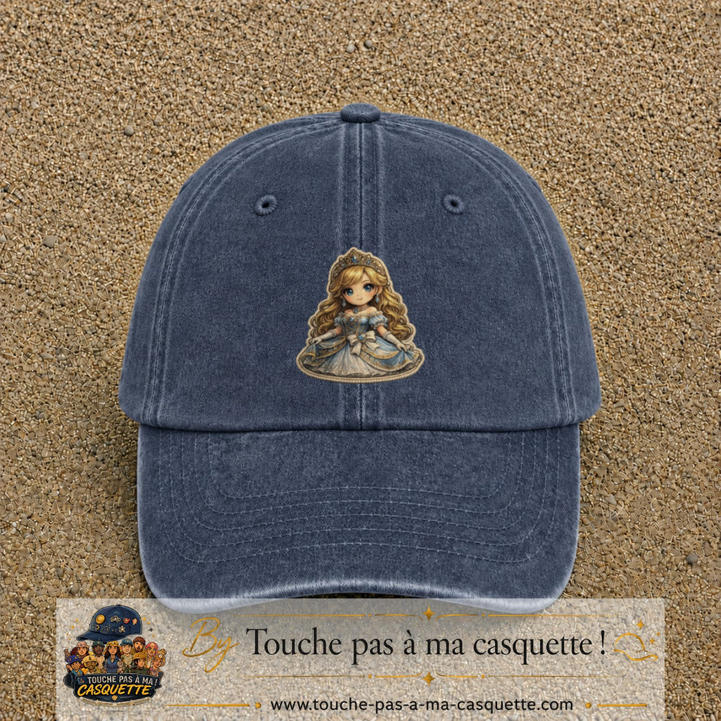Image principale produit94grosBM - casquette Bleu marine délavé avec visuel Princesse poupée 7 cm