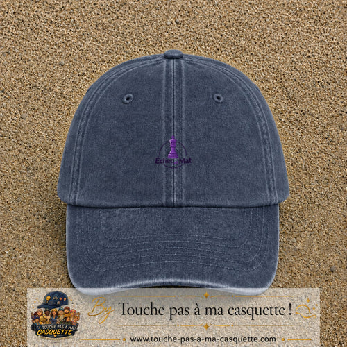 Image principale produit134petitBM - casquette Bleu marine délavé avec visuel Échec mat couronne 3 cm