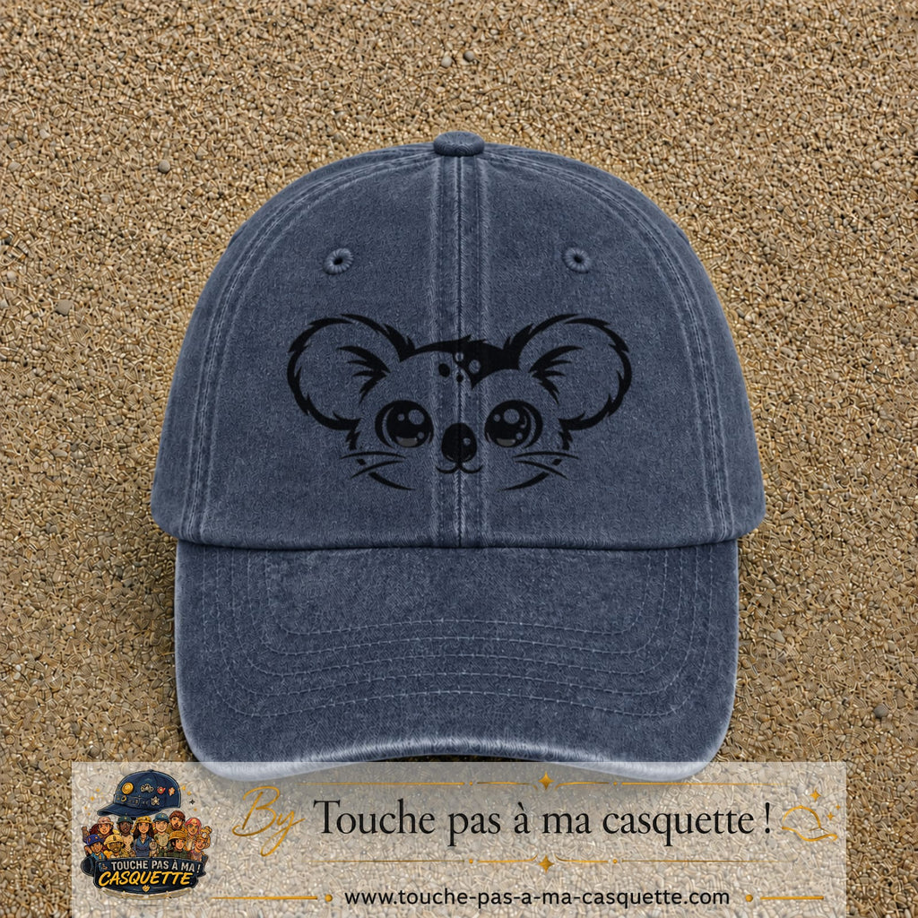 Image principale produit100grosBM - casquette Bleu marine délavé avec visuel Koala visage 7 cm