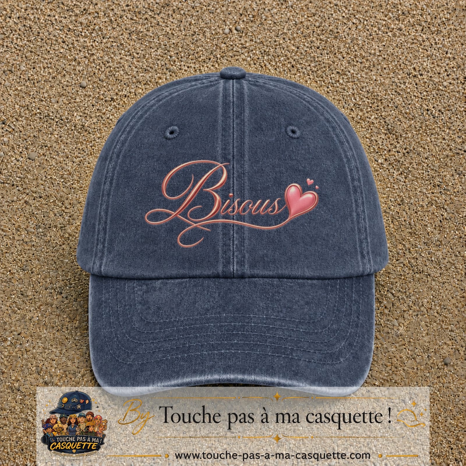 Casquette baseball Bleu marine délavé 100% coton avec visuel Bisous cœur 7 cm - image produit principale