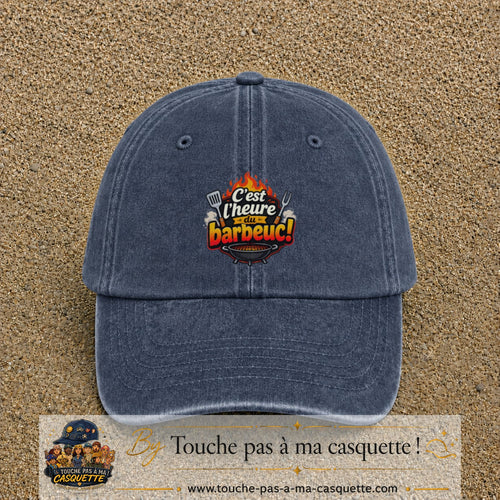 Casquette baseball Bleu marine délavé 100% coton avec visuel C’est l’heure du barbec 7 cm - image produit principale