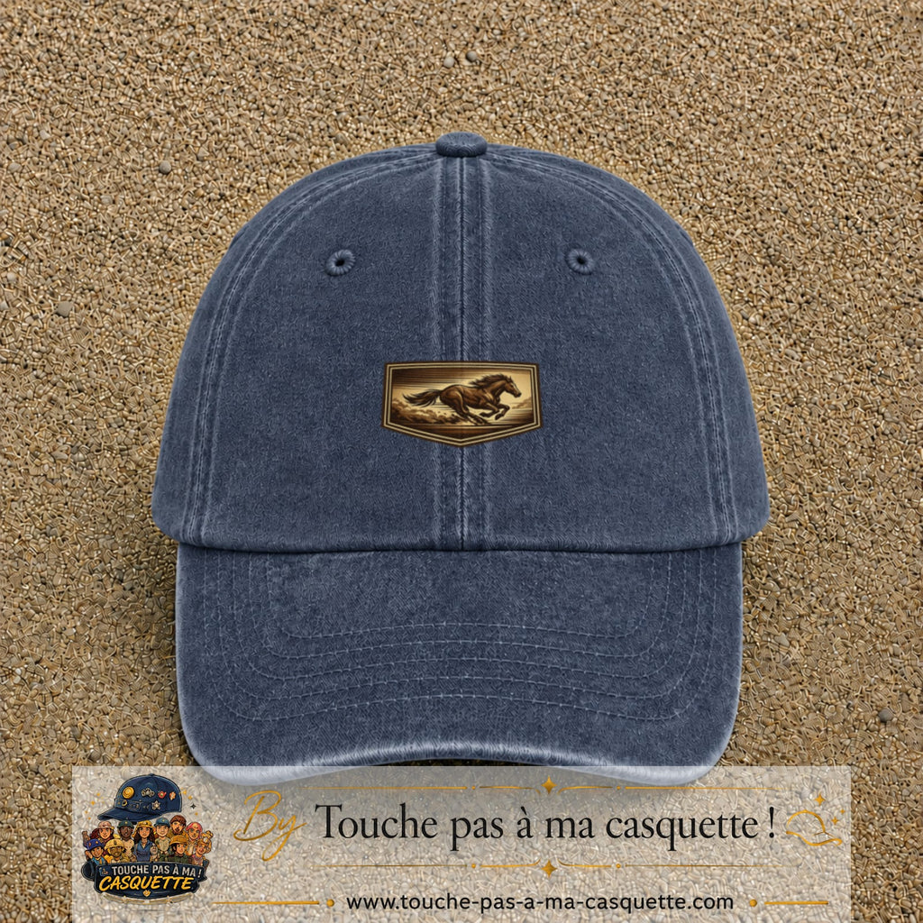 Casquette baseball Bleu marine délavé 100% coton avec visuel Cheval en course 3 cm - image produit principale